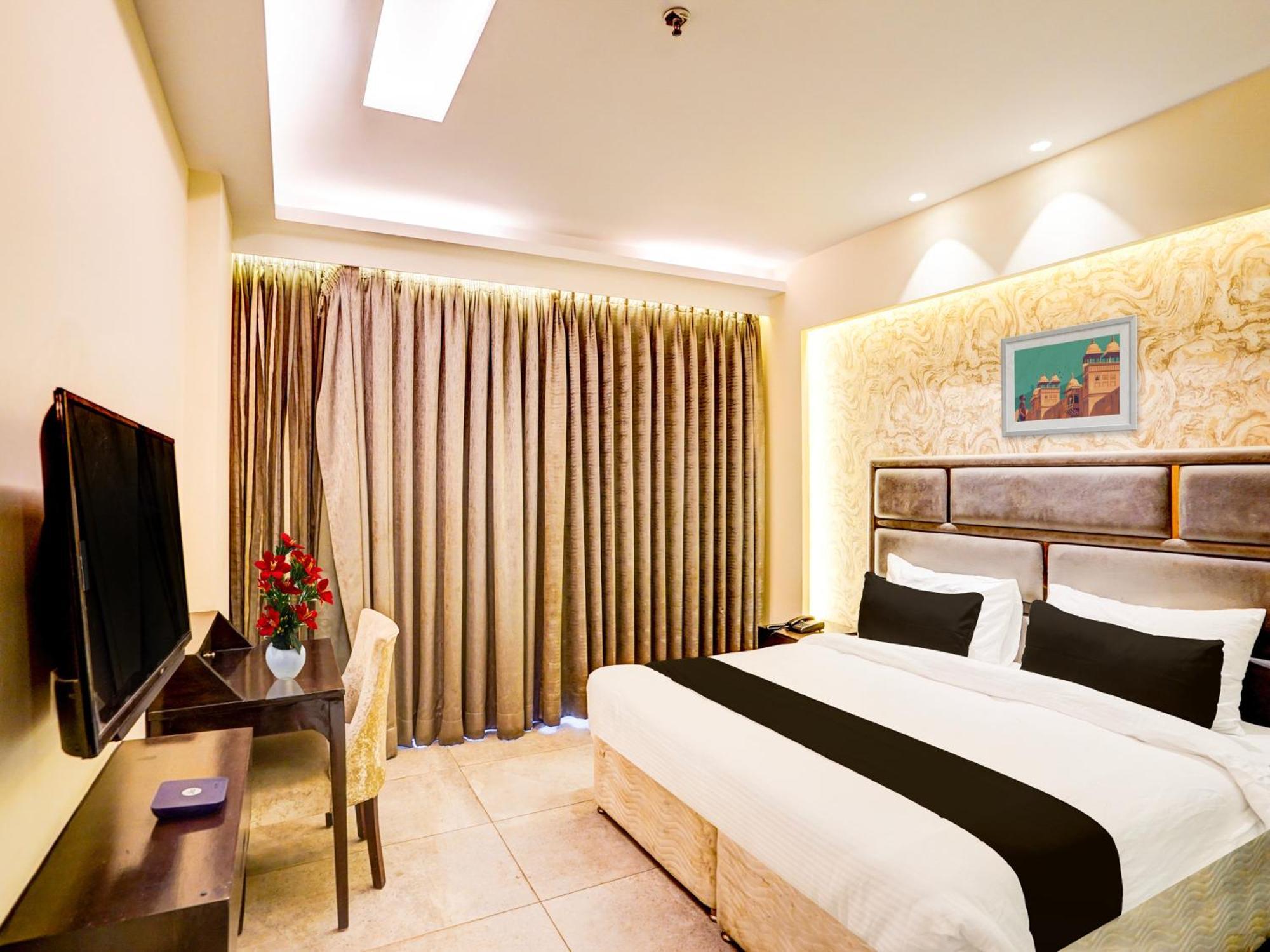 Hotel Super Townhouse Pitampura West Enclave Delhi  Exterior foto