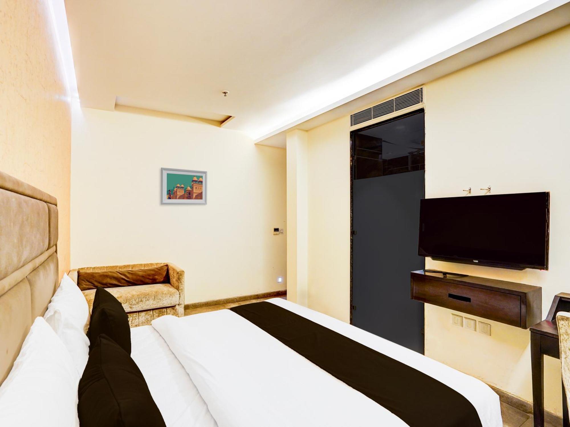 Hotel Super Townhouse Pitampura West Enclave Delhi  Exterior foto