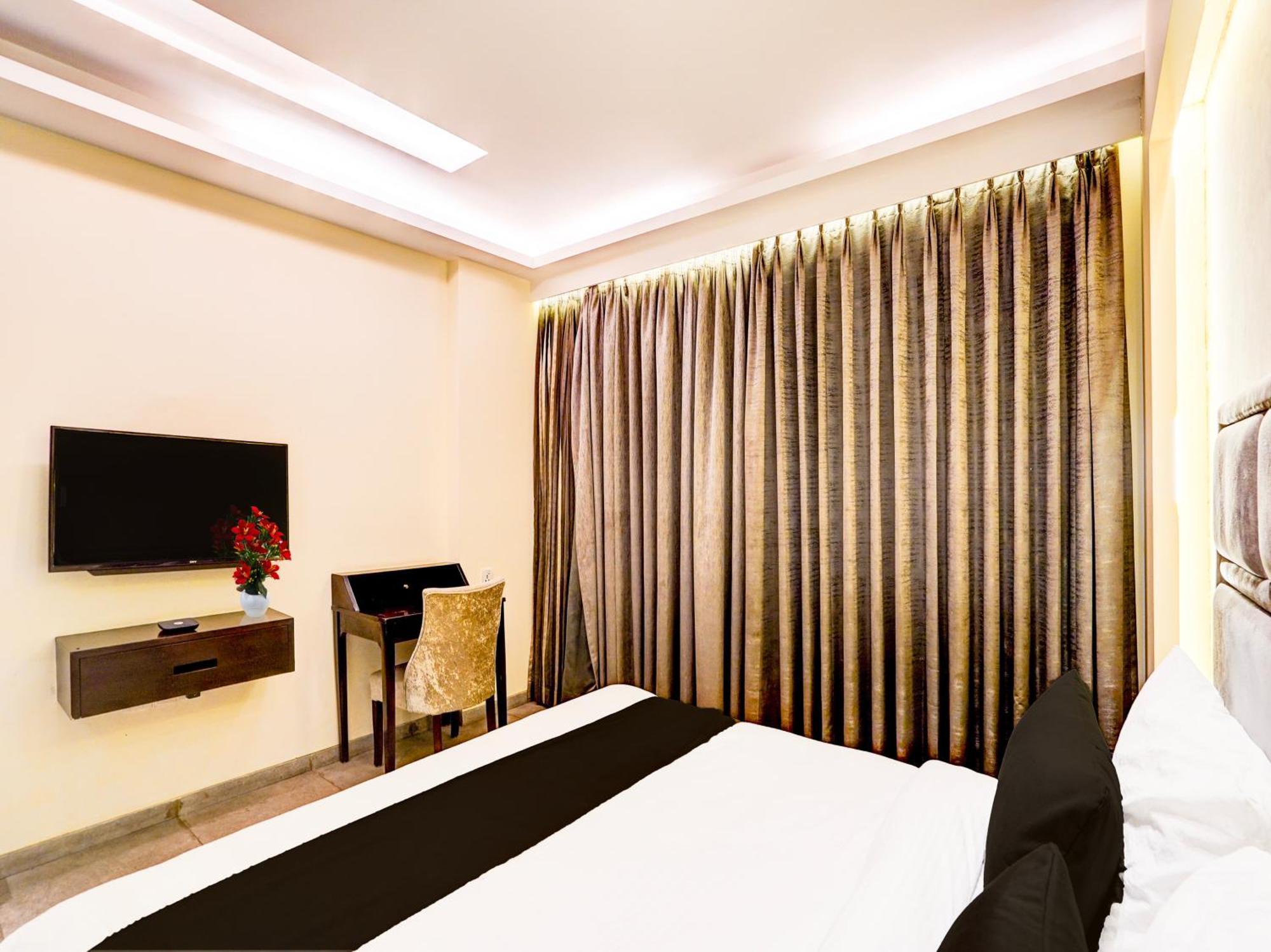Hotel Super Townhouse Pitampura West Enclave Delhi  Exterior foto