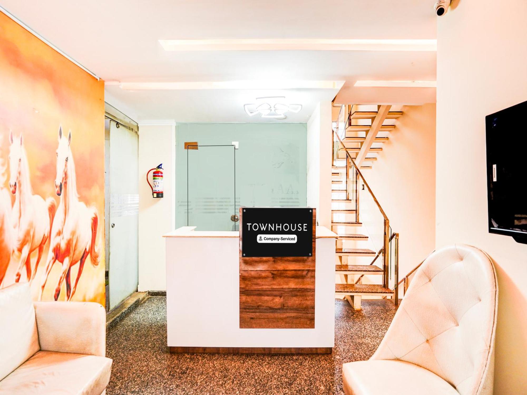 Hotel Super Townhouse Pitampura West Enclave Delhi  Exterior foto