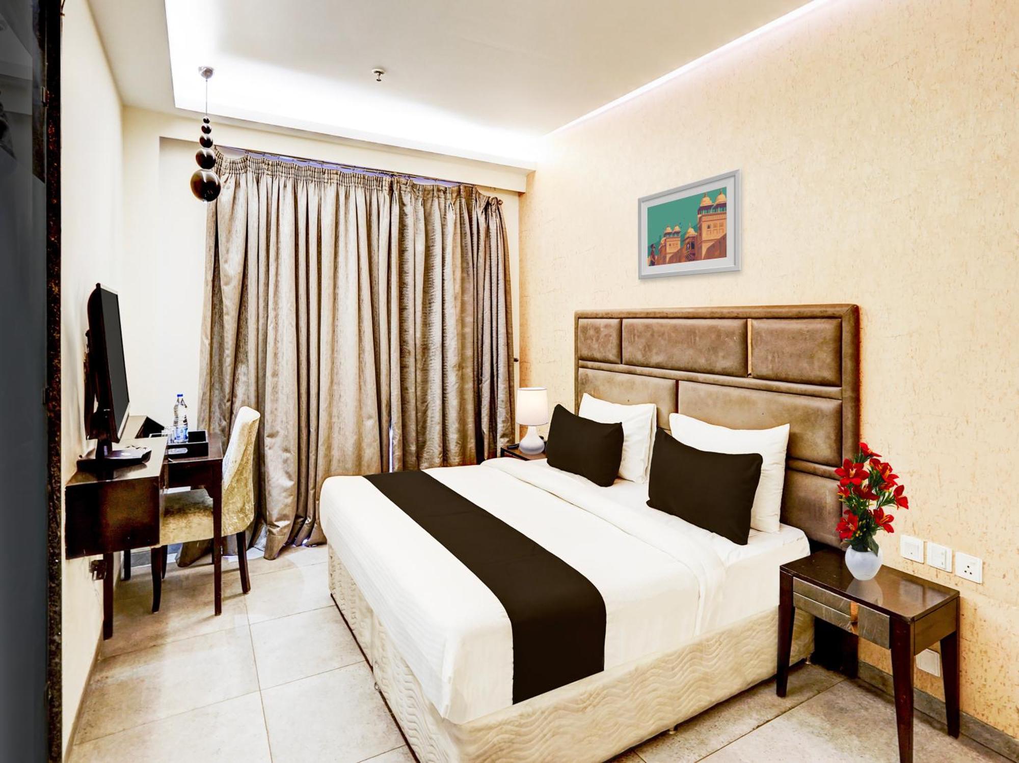 Hotel Super Townhouse Pitampura West Enclave Delhi  Exterior foto